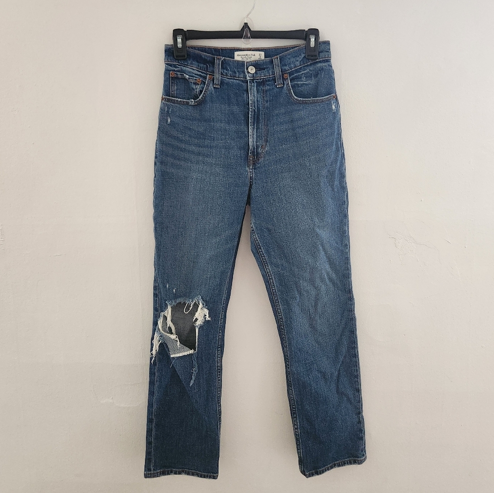 Abercrombie and Fitch Ultra High Rise Ankle Straight Leg Jeans Denim Blue 27